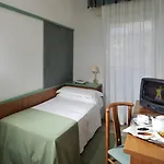 皇家酒店 4* 比比翁