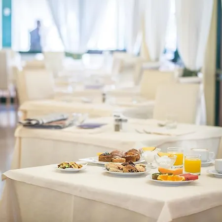 Royal Hotell 4*