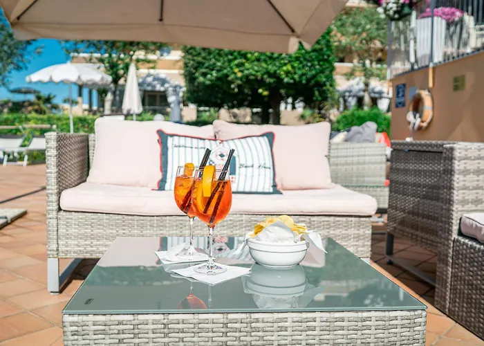 Royal 4* Μπιμπιόνε