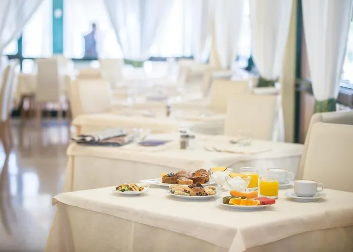 Royal Ξενοδοχείο 4*